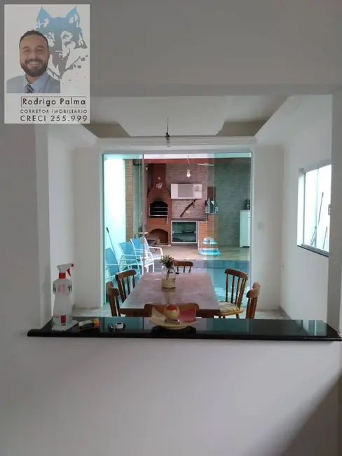 Foto 4 de Sobrado com 3 quartos à venda, 160m2 em Sao Jose Dos Campos - SP