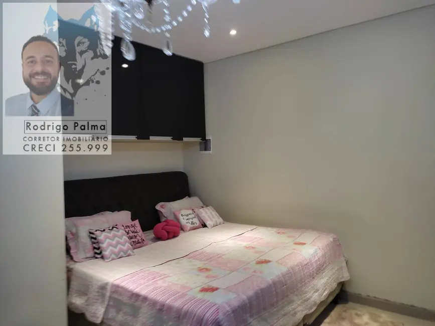 Casa com 3 quartos à venda, 196m2 em Sao Jose Dos Campos - SP - imagem 9 Foto 9 de Casa com 3 quartos à venda, 196m2 em Sao Jose Dos Campos - SP