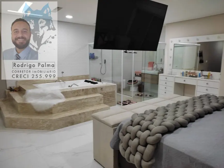 Casa com 3 quartos à venda, 196m2 em Sao Jose Dos Campos - SP - imagem 4 Foto 4 de Casa com 3 quartos à venda, 196m2 em Sao Jose Dos Campos - SP