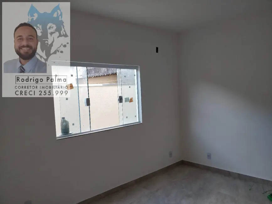 Sobrado com 4 quartos à venda, 180m2 em Sao Jose Dos Campos - SP - imagem 3 Foto 3 de Sobrado com 4 quartos à venda, 180m2 em Sao Jose Dos Campos - SP