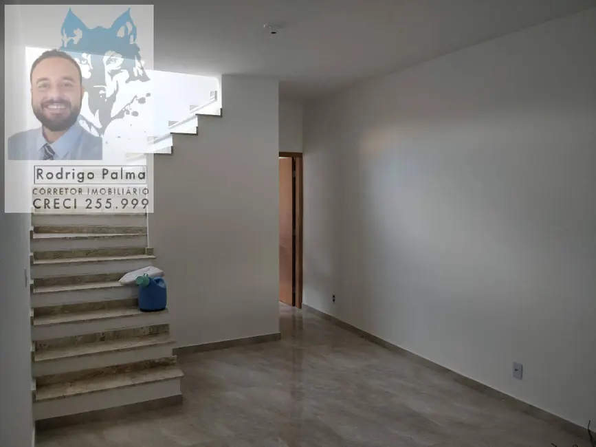 Foto 1 de Sobrado com 4 quartos à venda, 180m2 em Sao Jose Dos Campos - SP