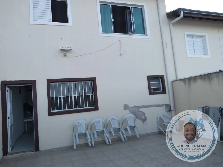 Foto 2 de Casa com 2 quartos à venda, 162m2 em Sao Jose Dos Campos - SP