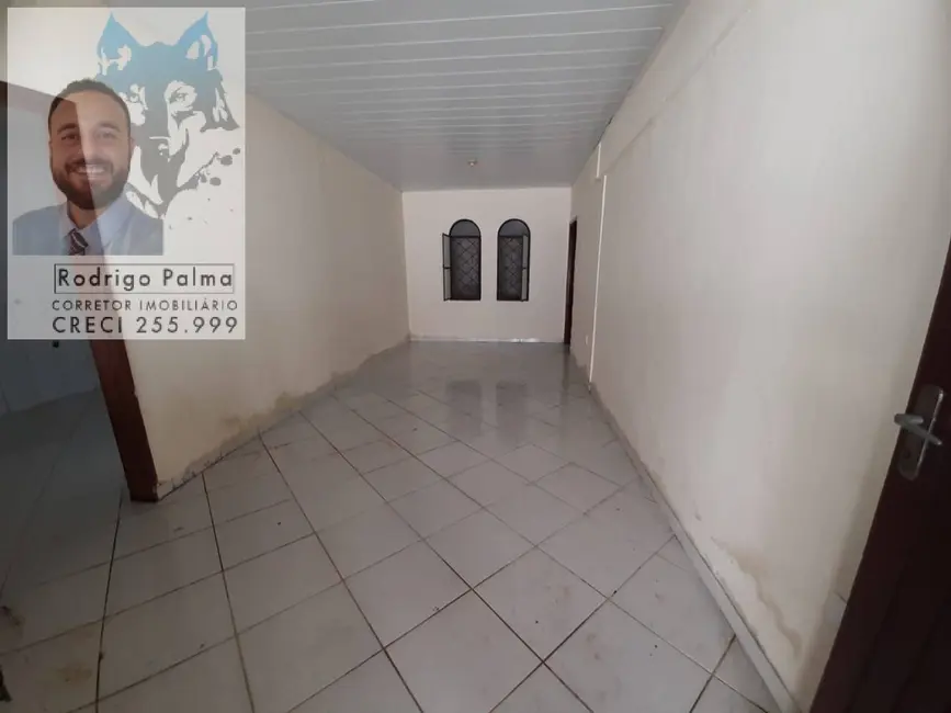 Foto 4 de Casa com 4 quartos à venda, 250m2 em Barranco Alto, Caraguatatuba - SP