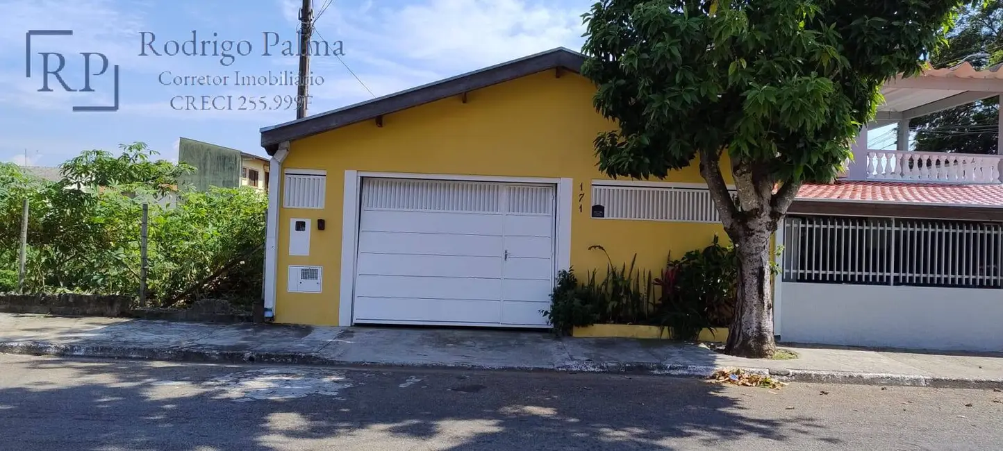 Foto 1 de Casa com 3 quartos à venda, 225m2 em Sao Jose Dos Campos - SP