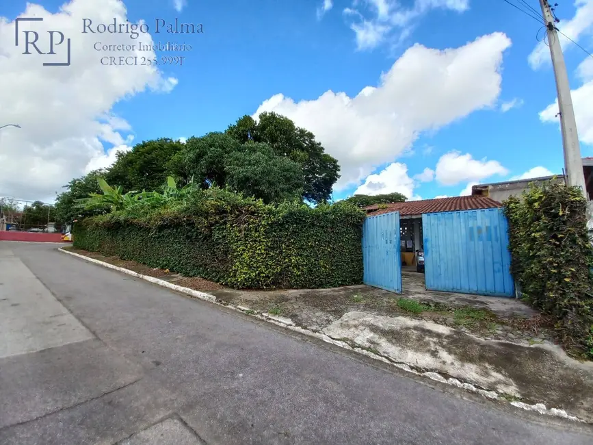 Chácara com 3 quartos à venda, 488m2 em Sao Jose Dos Campos - SP - imagem 6 Foto 6 de Chácara com 3 quartos à venda, 488m2 em Sao Jose Dos Campos - SP