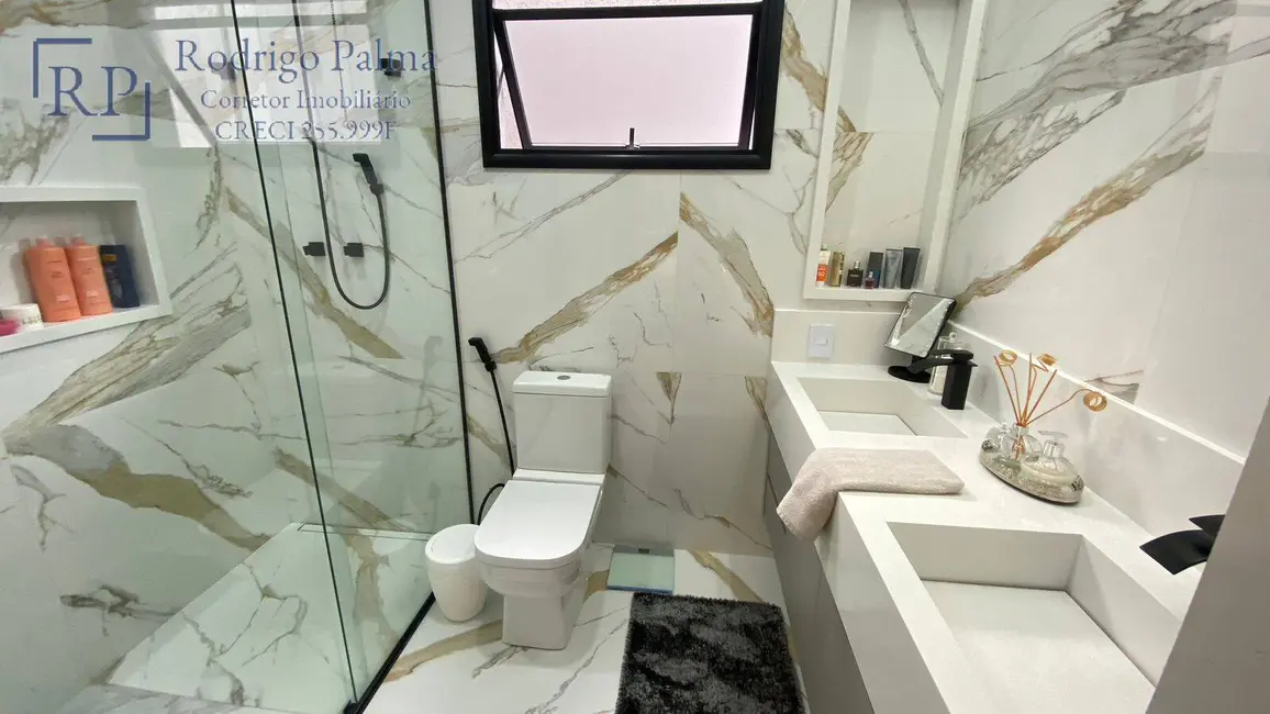 Casa com 3 quartos à venda, 243m2 em Sao Jose Dos Campos - SP - imagem 5 Foto 5 de Casa com 3 quartos à venda, 243m2 em Sao Jose Dos Campos - SP