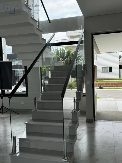 Casa de Condomínio com 4 quartos à venda, 280m2 em Sao Jose Dos Campos - SP - imagem 6 Foto 6 de Casa de Condomínio com 4 quartos à venda, 280m2 em Sao Jose Dos Campos - SP
