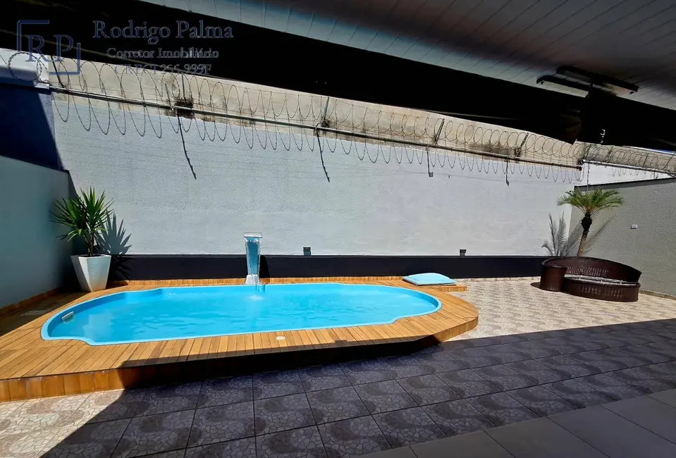 Foto 8 de Casa de Condomínio com 5 quartos à venda, 250m2 em Loteamento Villa Branca, Jacarei - SP