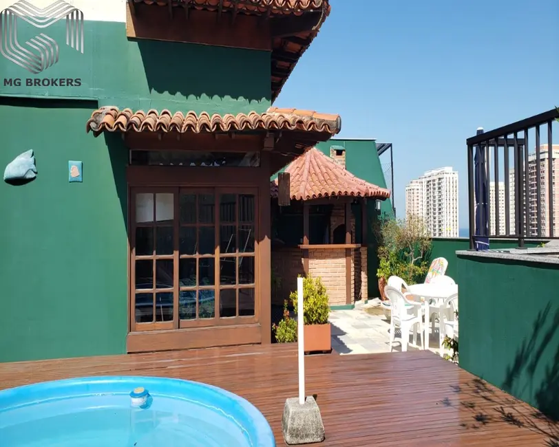 Apartamento com 5 quartos à venda, 320m2 em Barra da Tijuca, Rio De Janeiro - RJ - imagem 3 Foto 3 de Apartamento com 5 quartos à venda, 320m2 em Barra da Tijuca, Rio De Janeiro - RJ