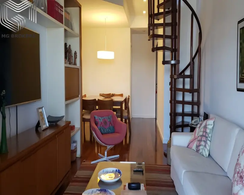 Apartamento com 5 quartos à venda, 320m2 em Barra da Tijuca, Rio De Janeiro - RJ - imagem 8 Foto 8 de Apartamento com 5 quartos à venda, 320m2 em Barra da Tijuca, Rio De Janeiro - RJ