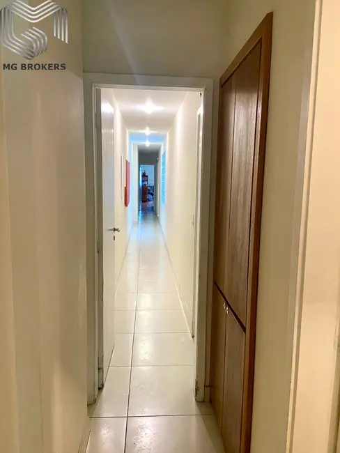 Apartamento com 3 quartos à venda, 194m2 em Barra da Tijuca, Rio De Janeiro - RJ - imagem 7 Foto 7 de Apartamento com 3 quartos à venda, 194m2 em Barra da Tijuca, Rio De Janeiro - RJ