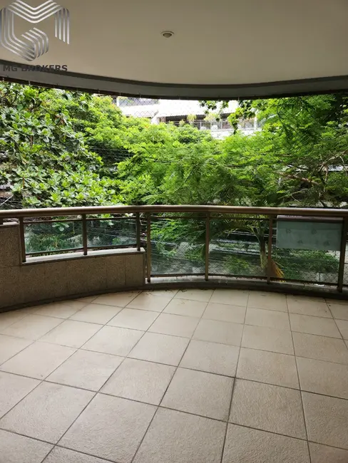 Apartamento com 4 quartos à venda, 172m2 em Barra da Tijuca, Rio De Janeiro - RJ - imagem 3 Foto 3 de Apartamento com 4 quartos à venda, 172m2 em Barra da Tijuca, Rio De Janeiro - RJ