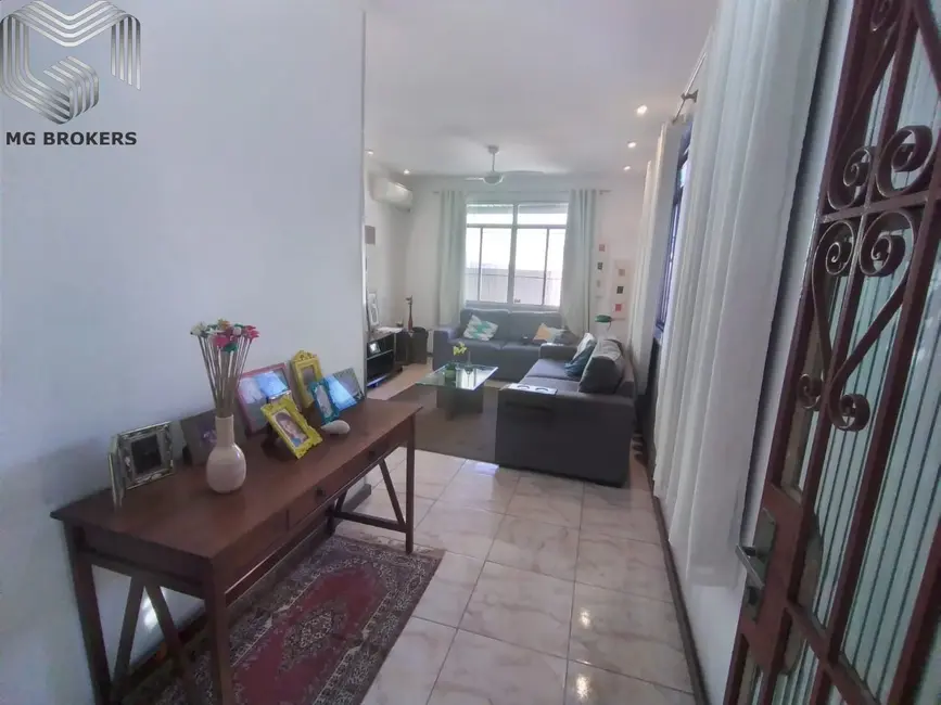 Casa de Condomínio com 3 quartos à venda, 243m2 em Taquara, Rio De Janeiro - RJ - imagem 3 Foto 3 de Casa de Condomínio com 3 quartos à venda, 243m2 em Taquara, Rio De Janeiro - RJ