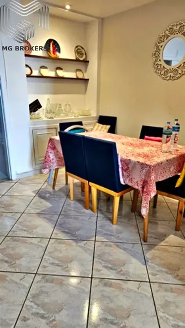 Apartamento com 3 quartos à venda, 120m2 em Tijuca, Rio De Janeiro - RJ - imagem 8 Foto 8 de Apartamento com 3 quartos à venda, 120m2 em Tijuca, Rio De Janeiro - RJ