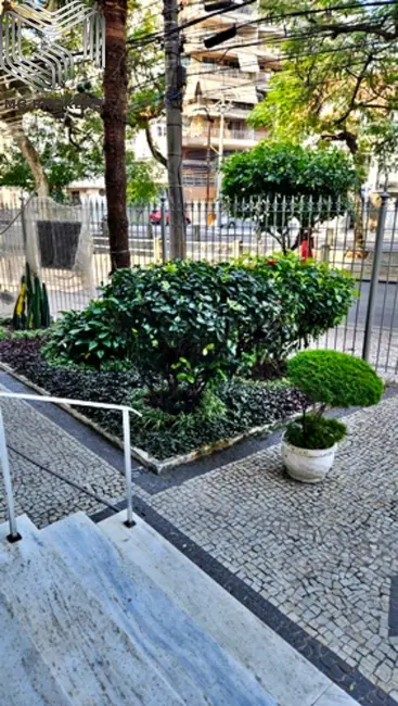 Apartamento com 3 quartos à venda, 120m2 em Tijuca, Rio De Janeiro - RJ - imagem 3 Foto 3 de Apartamento com 3 quartos à venda, 120m2 em Tijuca, Rio De Janeiro - RJ