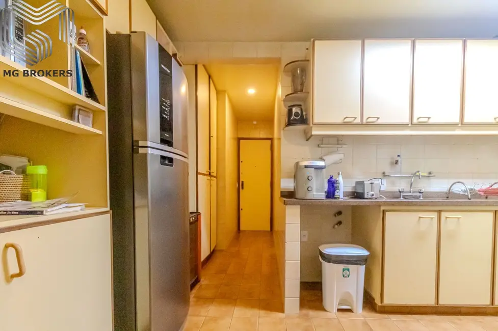 Apartamento com 3 quartos à venda, 137m2 em Botafogo, Rio De Janeiro - RJ - imagem 9 Foto 9 de Apartamento com 3 quartos à venda, 137m2 em Botafogo, Rio De Janeiro - RJ