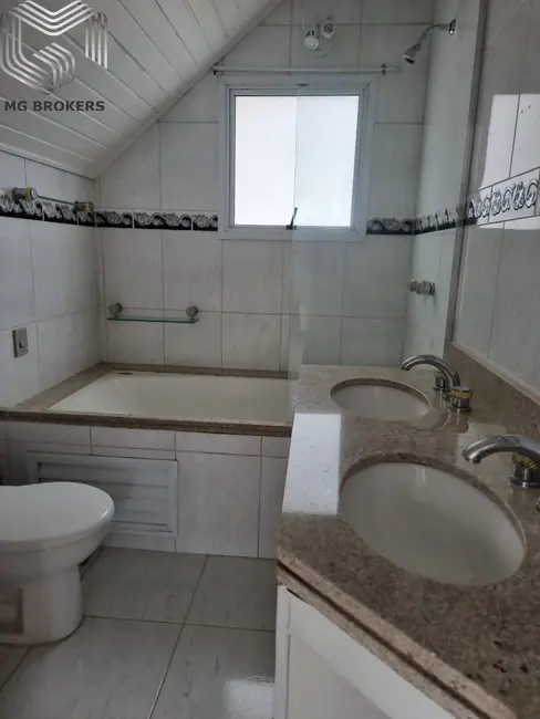 Casa com 4 quartos à venda, 220m2 em Recreio dos Bandeirantes, Rio De Janeiro - RJ - imagem 9 Foto 9 de Casa com 4 quartos à venda, 220m2 em Recreio dos Bandeirantes, Rio De Janeiro - RJ
