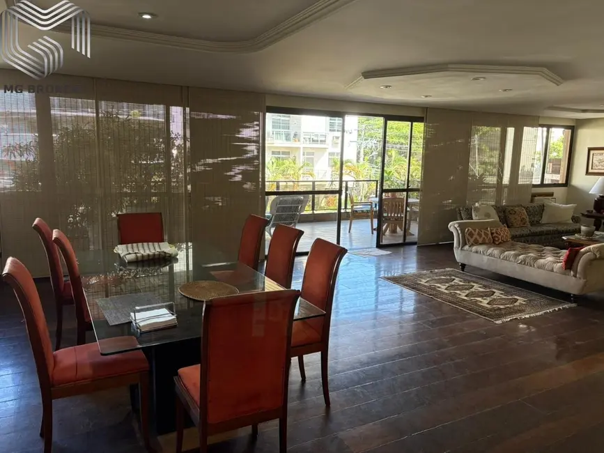 Foto 2 de Apartamento com 4 quartos à venda, 280m2 em Barra da Tijuca, Rio De Janeiro - RJ