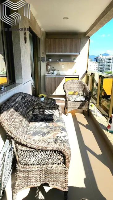 Foto 3 de Apartamento com 2 quartos à venda, 65m2 em Anil, Rio De Janeiro - RJ