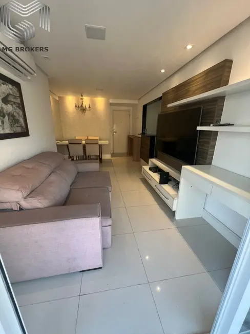 Foto 4 de Apartamento com 2 quartos à venda, 74m2 em Barra da Tijuca, Rio De Janeiro - RJ