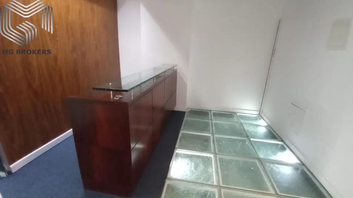 Sala Comercial à venda e para alugar, 120m2 em Jacarepaguá, Rio De Janeiro - RJ - imagem 4 Foto 4 de Sala Comercial à venda e para alugar, 120m2 em Jacarepaguá, Rio De Janeiro - RJ