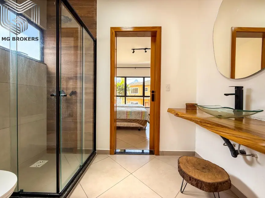 Foto 8 de Casa de Condomínio com 3 quartos à venda, 131m2 em Vargem Grande, Teresopolis - RJ