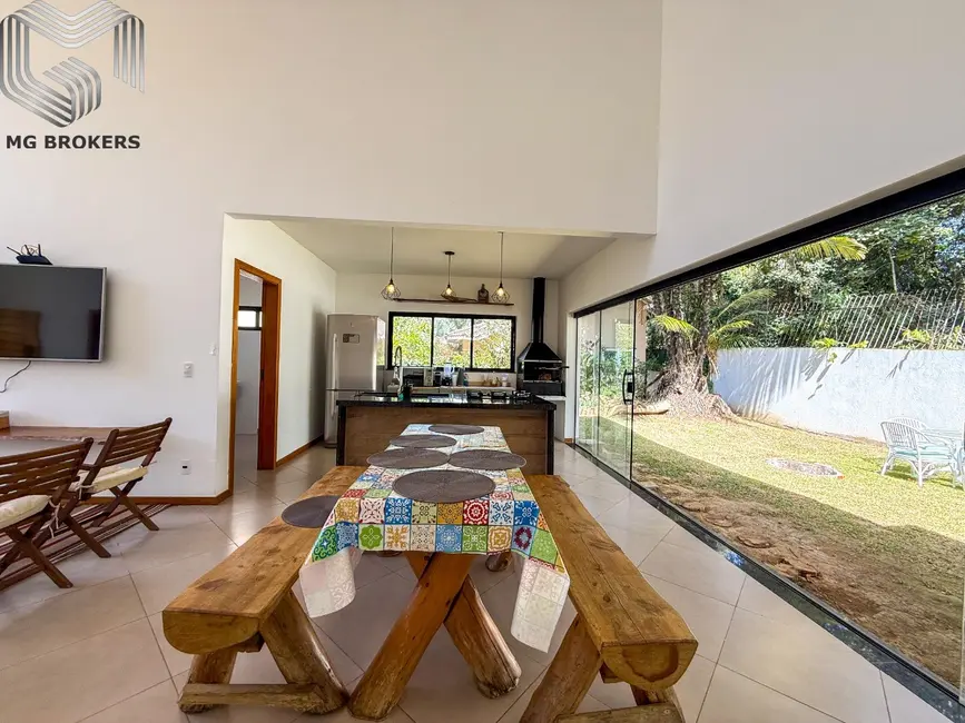 Foto 5 de Casa de Condomínio com 3 quartos à venda, 131m2 em Vargem Grande, Teresopolis - RJ