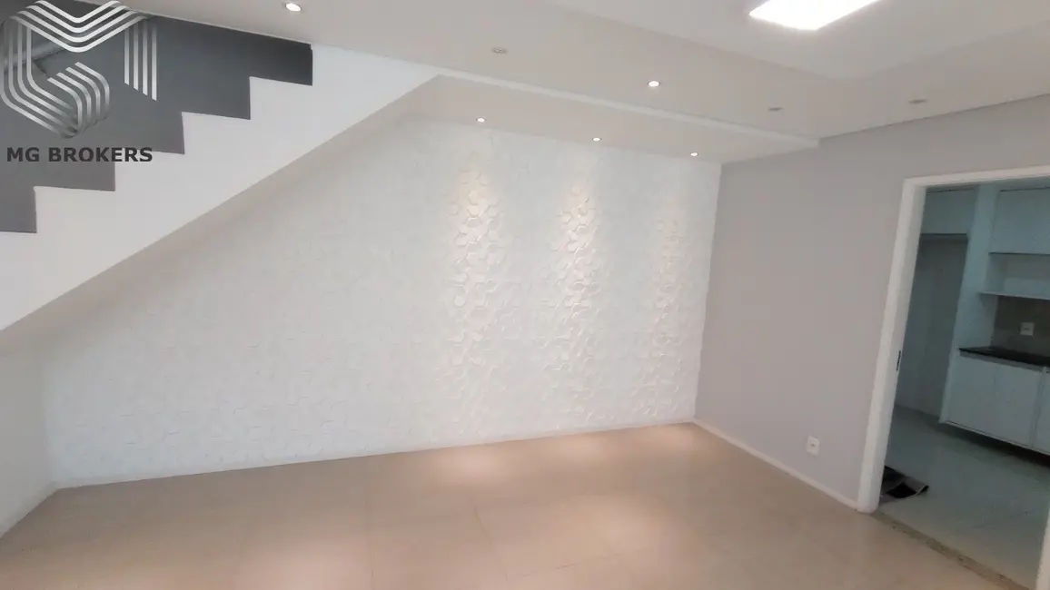 Casa de Condomínio com 3 quartos à venda, 98m2 em Pechincha, Rio De Janeiro - RJ - imagem 4 Foto 4 de Casa de Condomínio com 3 quartos à venda, 98m2 em Pechincha, Rio De Janeiro - RJ