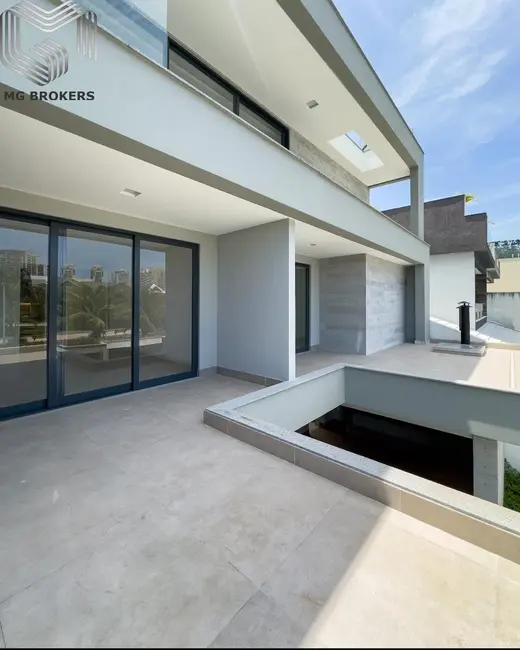 Casa de Condomínio com 4 quartos à venda, 443m2 em Recreio dos Bandeirantes, Rio De Janeiro - RJ - imagem 9 Foto 9 de Casa de Condomínio com 4 quartos à venda, 443m2 em Recreio dos Bandeirantes, Rio De Janeiro - RJ