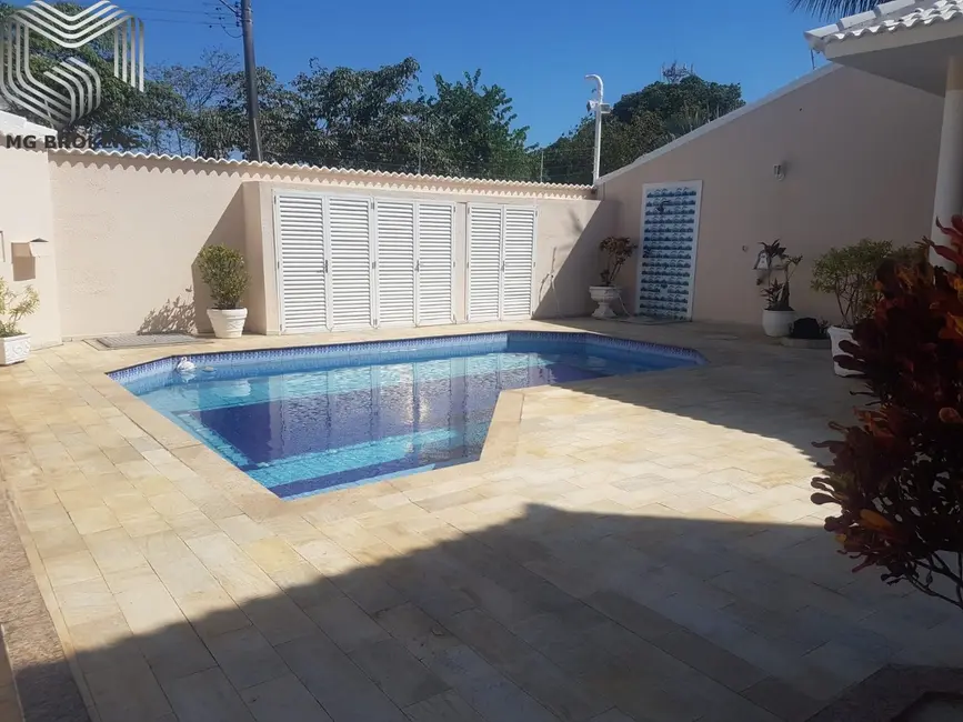 Casa de Condomínio com 3 quartos à venda, 650m2 em Barra da Tijuca, Rio De Janeiro - RJ - imagem 3 Foto 3 de Casa de Condomínio com 3 quartos à venda, 650m2 em Barra da Tijuca, Rio De Janeiro - RJ