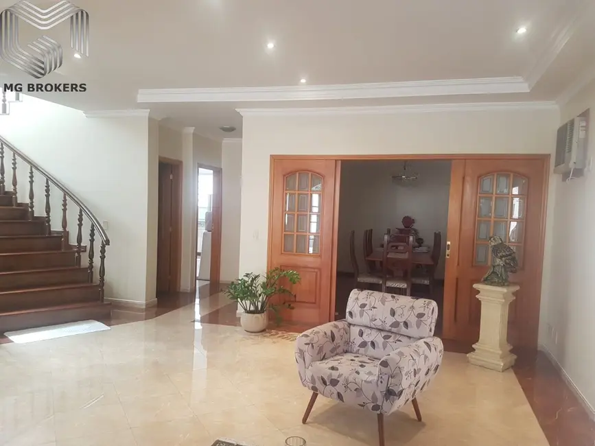 Casa de Condomínio com 3 quartos à venda, 650m2 em Barra da Tijuca, Rio De Janeiro - RJ - imagem 8 Foto 8 de Casa de Condomínio com 3 quartos à venda, 650m2 em Barra da Tijuca, Rio De Janeiro - RJ