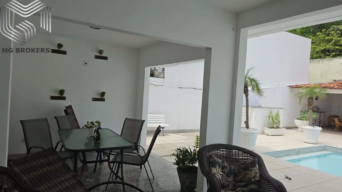 Casa de Condomínio com 5 quartos à venda, 600m2 em Recreio dos Bandeirantes, Rio De Janeiro - RJ - imagem 4 Foto 4 de Casa de Condomínio com 5 quartos à venda, 600m2 em Recreio dos Bandeirantes, Rio De Janeiro - RJ