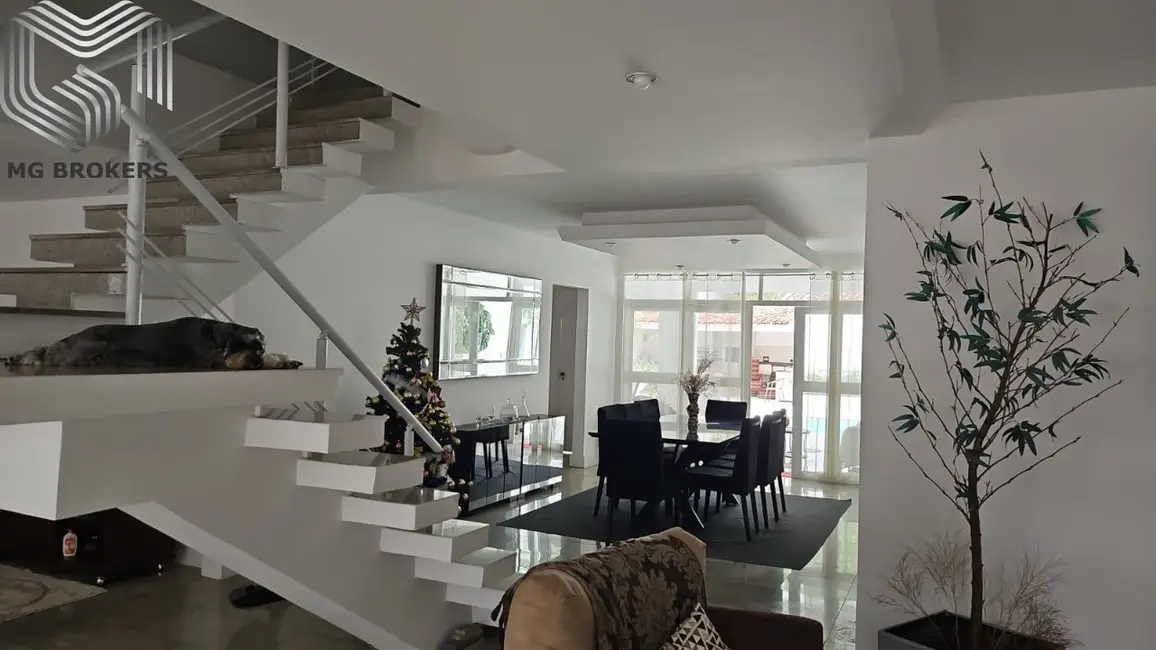 Casa de Condomínio com 5 quartos à venda, 600m2 em Recreio dos Bandeirantes, Rio De Janeiro - RJ - imagem 5 Foto 5 de Casa de Condomínio com 5 quartos à venda, 600m2 em Recreio dos Bandeirantes, Rio De Janeiro - RJ