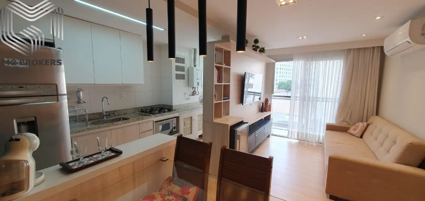 Apartamento com 2 quartos à venda, 64m2 em Centro, Rio De Janeiro - RJ - imagem 2 Foto 2 de Apartamento com 2 quartos à venda, 64m2 em Centro, Rio De Janeiro - RJ