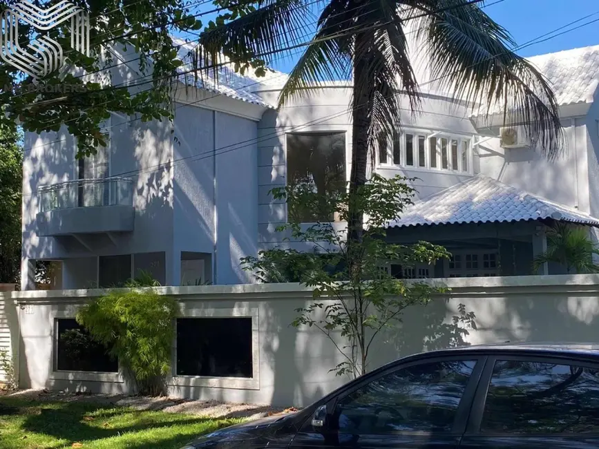 Casa de Condomínio com 8 quartos à venda, 550m2 em Recreio dos Bandeirantes, Rio De Janeiro - RJ - imagem 2 Foto 2 de Casa de Condomínio com 8 quartos à venda, 550m2 em Recreio dos Bandeirantes, Rio De Janeiro - RJ