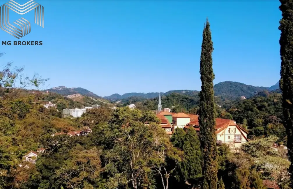 Apartamento com 2 quartos à venda, 177m2 em Centro, Petropolis - RJ - imagem 5 Foto 5 de Apartamento com 2 quartos à venda, 177m2 em Centro, Petropolis - RJ