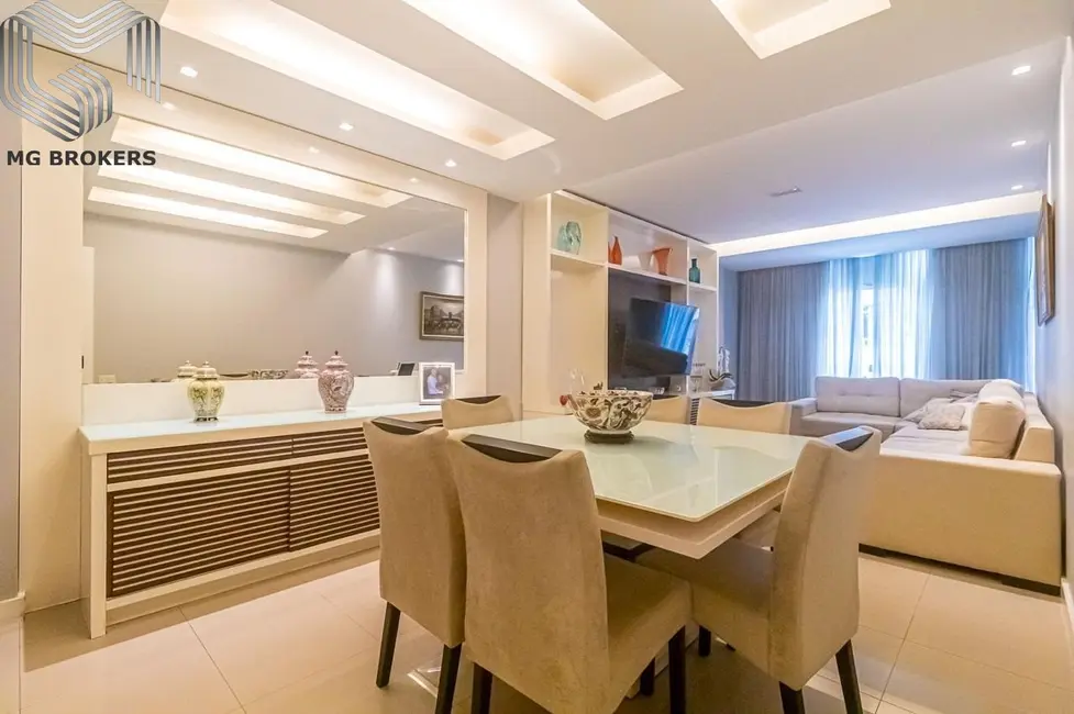 Foto 1 de Apartamento com 3 quartos à venda, 156m2 em Copacabana, Rio De Janeiro - RJ