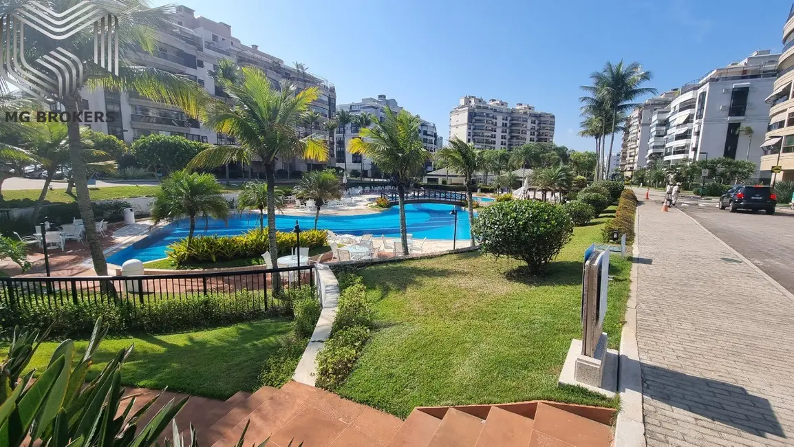 Foto 2 de Apartamento com 3 quartos à venda, 130m2 em Barra da Tijuca, Rio De Janeiro - RJ