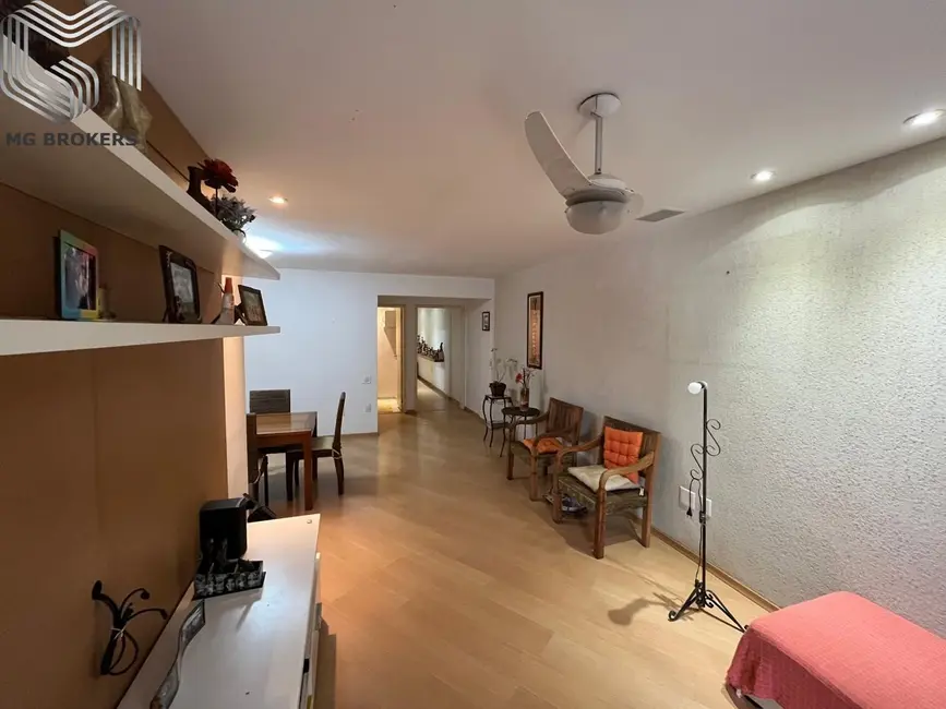 Apartamento com 3 quartos à venda, 143m2 em Vila Isabel, Rio De Janeiro - RJ - imagem 8 Foto 8 de Apartamento com 3 quartos à venda, 143m2 em Vila Isabel, Rio De Janeiro - RJ