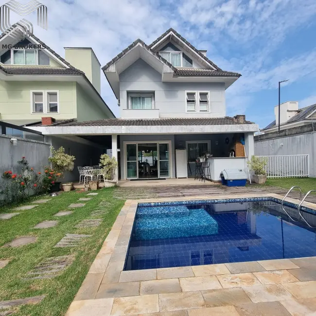 Casa com 5 quartos à venda, 203m2 em Recreio dos Bandeirantes, Rio De Janeiro - RJ - imagem 8 Foto 8 de Casa com 5 quartos à venda, 203m2 em Recreio dos Bandeirantes, Rio De Janeiro - RJ