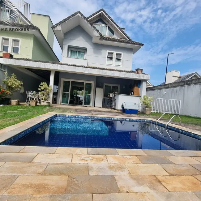 Casa com 5 quartos à venda, 203m2 em Recreio dos Bandeirantes, Rio De Janeiro - RJ - imagem 2 Foto 2 de Casa com 5 quartos à venda, 203m2 em Recreio dos Bandeirantes, Rio De Janeiro - RJ