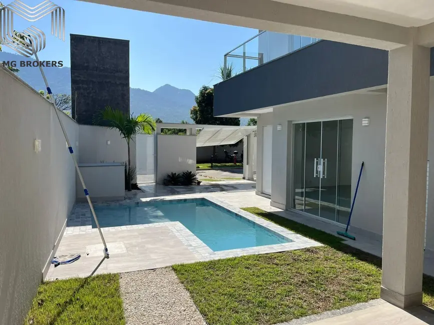 Foto 9 de Casa de Condomínio com 4 quartos à venda e para alugar, 220m2 em Vargem Pequena, Rio De Janeiro - RJ