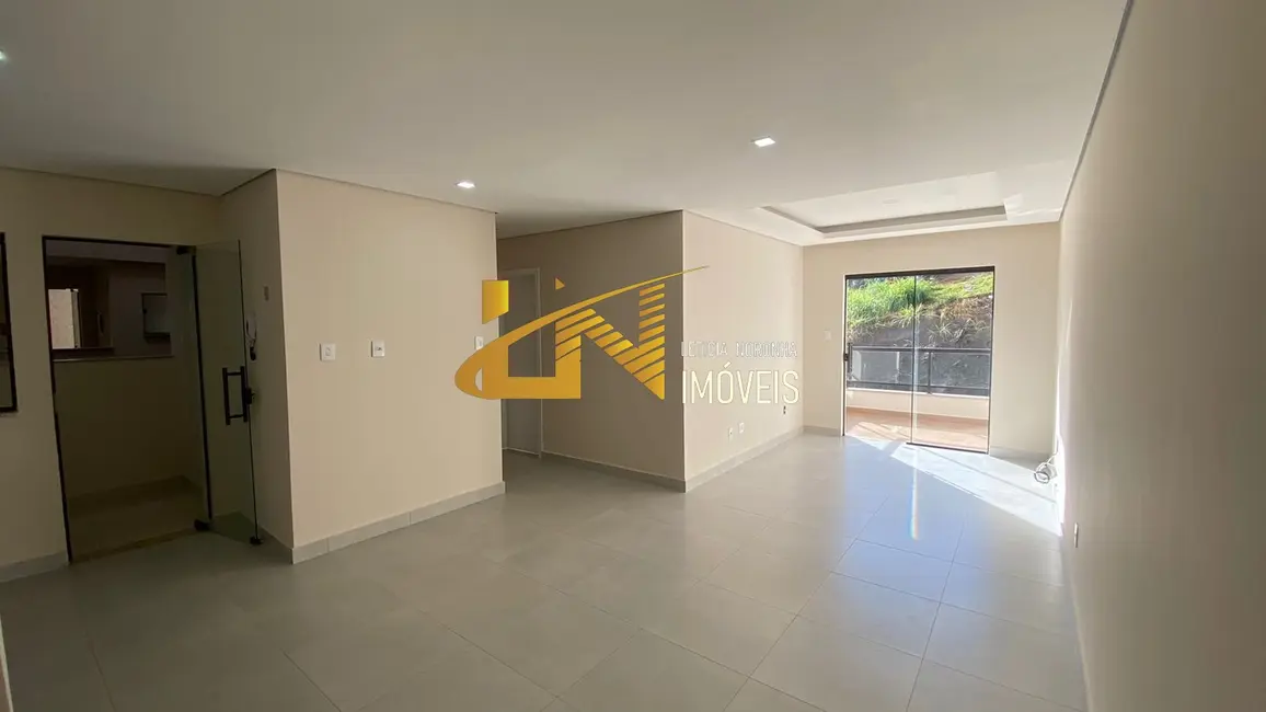 Foto 2 de Apartamento com 2 quartos à venda, 75m2 em Sao Lourenco - MG