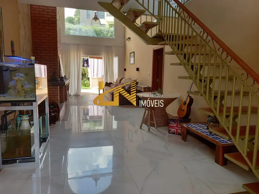 Casa de Condomínio com 4 quartos à venda, 256m2 em Soledade De Minas - MG - imagem 4 Foto 4 de Casa de Condomínio com 4 quartos à venda, 256m2 em Soledade De Minas - MG