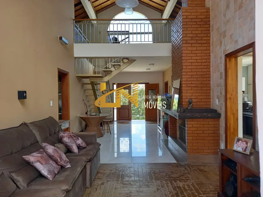 Casa de Condomínio com 4 quartos à venda, 256m2 em Soledade De Minas - MG - imagem 5 Foto 5 de Casa de Condomínio com 4 quartos à venda, 256m2 em Soledade De Minas - MG