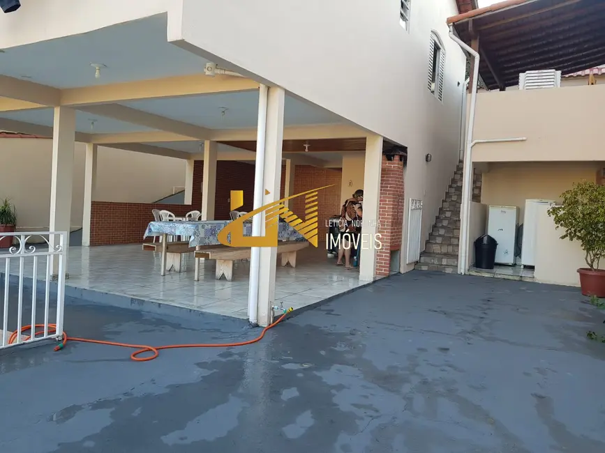 Casa com 3 quartos à venda, 69m2 em Sao Lourenco - MG - imagem 8 Foto 8 de Casa com 3 quartos à venda, 69m2 em Sao Lourenco - MG