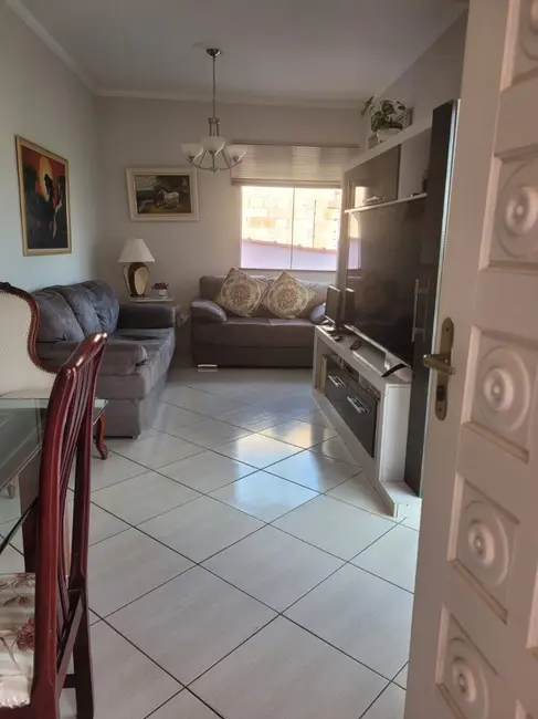 Casa com 3 quartos à venda, 188m2 em Sao Lourenco - MG - imagem 7 Foto 7 de Casa com 3 quartos à venda, 188m2 em Sao Lourenco - MG