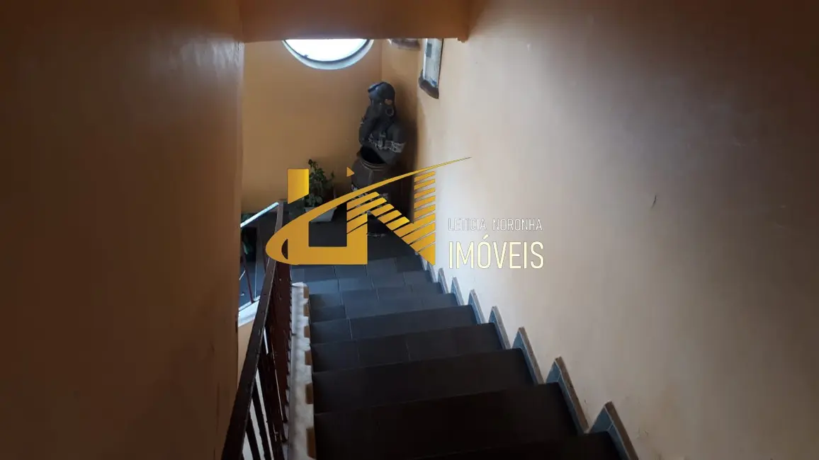 Foto 4 de Casa com 2 quartos à venda, 169m2 em Sao Lourenco - MG