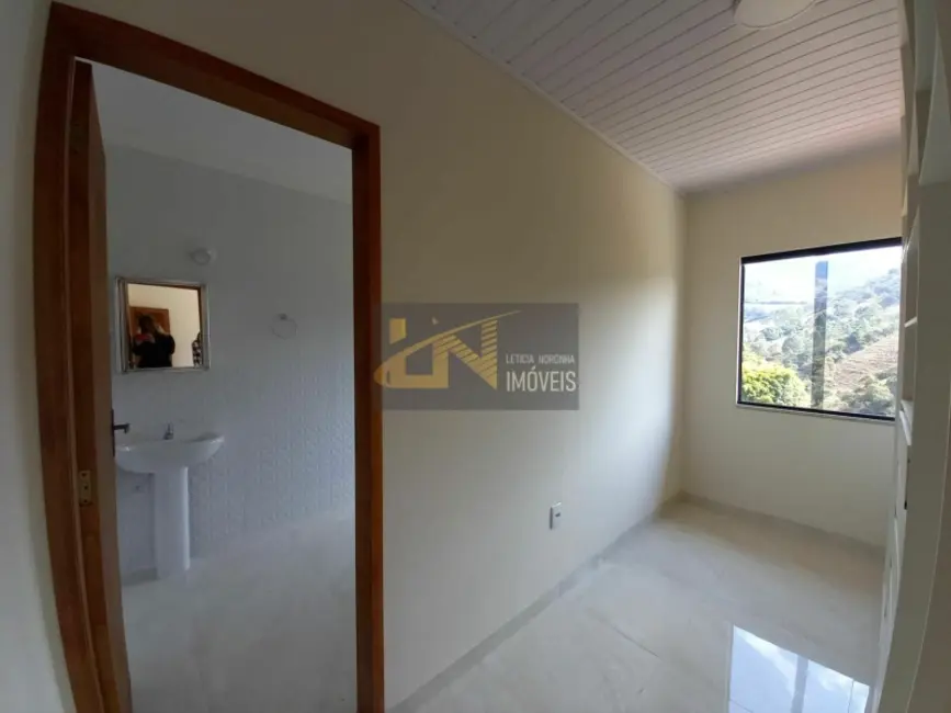 Chácara com 3 quartos à venda, 290m2 em Soledade De Minas - MG - imagem 4 Foto 4 de Chácara com 3 quartos à venda, 290m2 em Soledade De Minas - MG