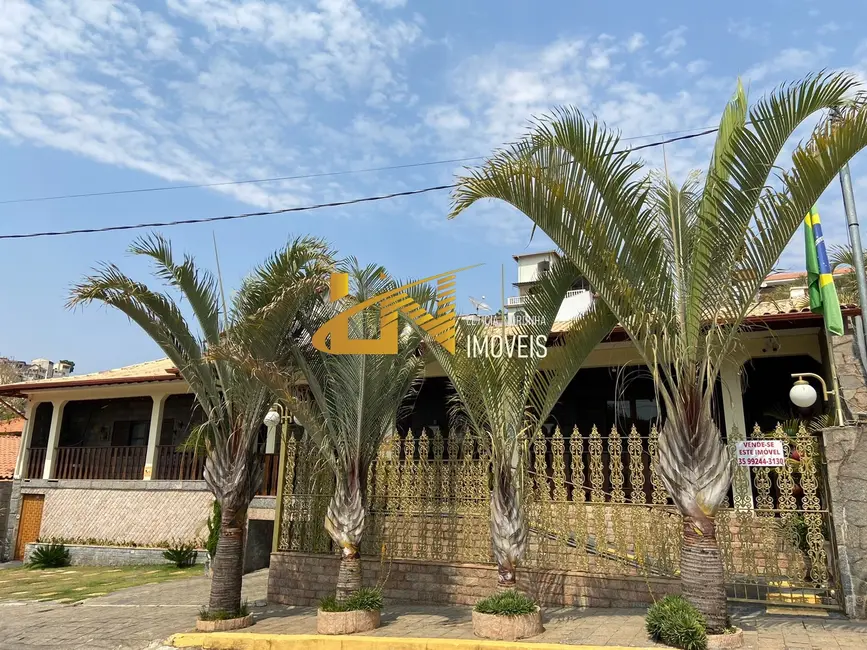 Foto 1 de Casa com 7 quartos à venda, 534m2 em Sao Lourenco - MG